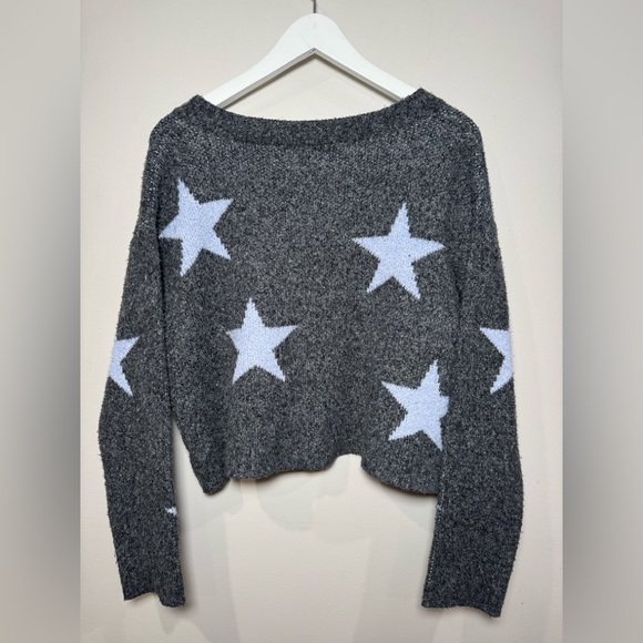Pink Rose Gray Star Print Cropped Sweater Size Large - Picture 3 of 4